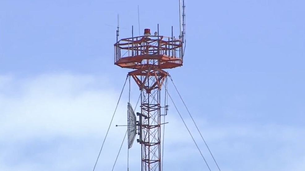 Thieves target cell towers for copper wire and batteries