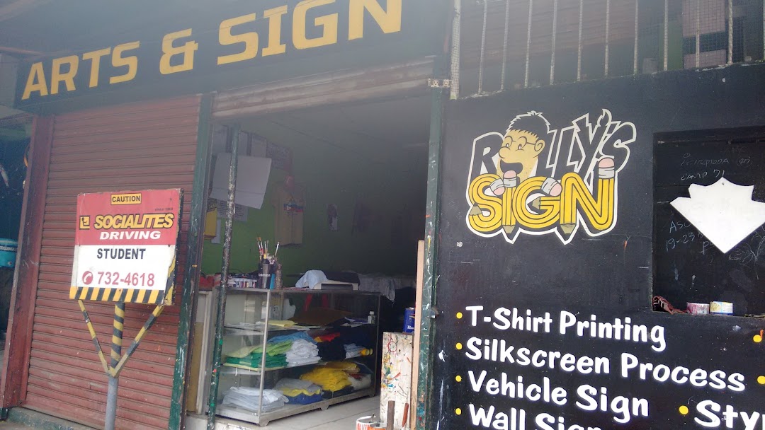 Rollys Sign Services