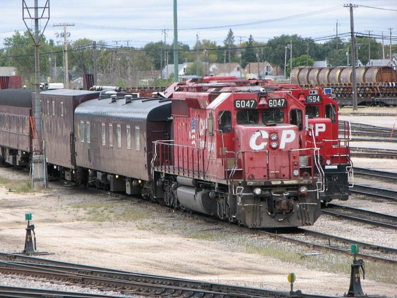 CP 6047 in Winnipeg