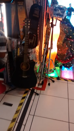 Opiniones de SUMAKI MUSIC en Lima - Tienda de instrumentos musicales