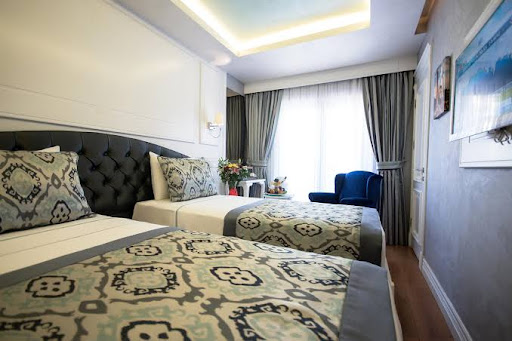 Antusa Palace Hotel