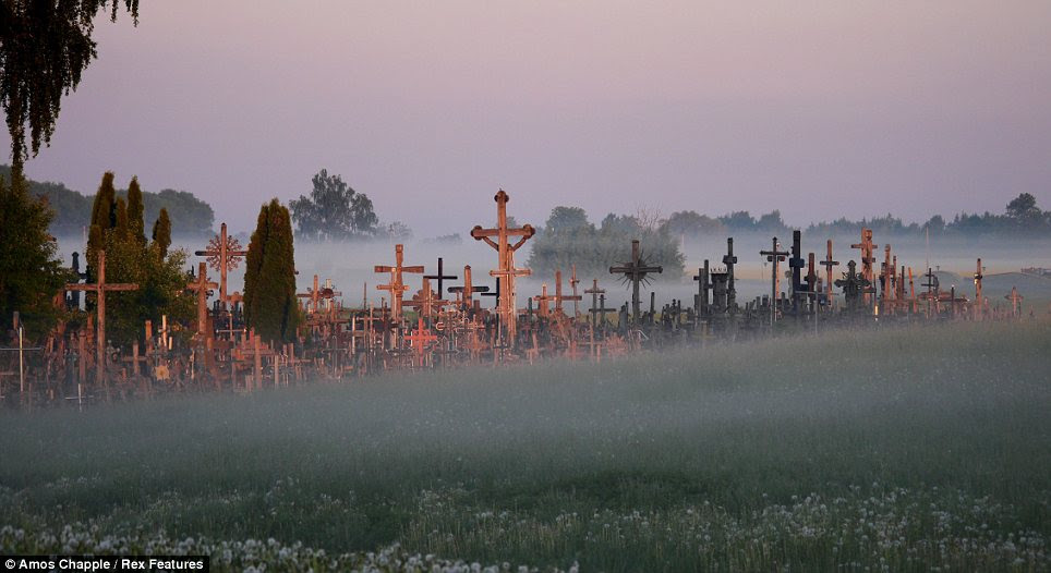 Таємнича Гора Хрестів Таємнича Гора Хрестів