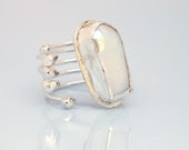 Lustrous Pearl Ring - Modern Avant Garde - Statement - Sterling Silver - Adjustable Ring - serpilguneysudesigns