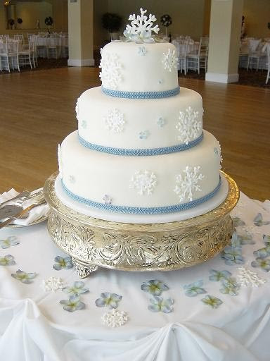 Oh, Those Wedding Belles, Winter wedding cake decorated with