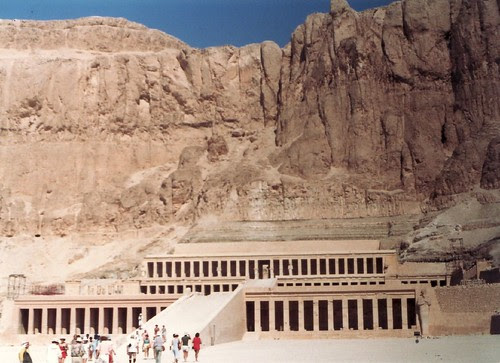 1987-08-D-0015