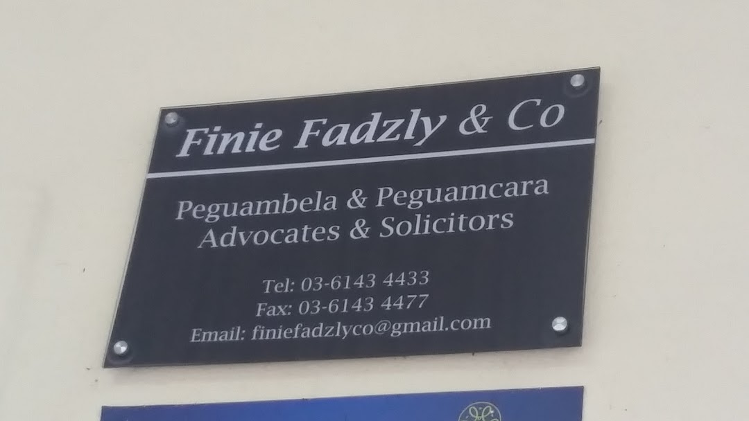 Finie Fadzly & Co