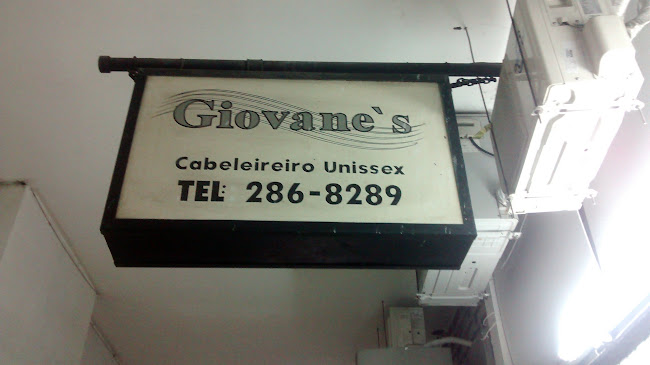 Giovane's Cabeleireiro Unissex
