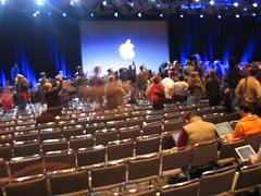 Steve Jobs Fans Gather