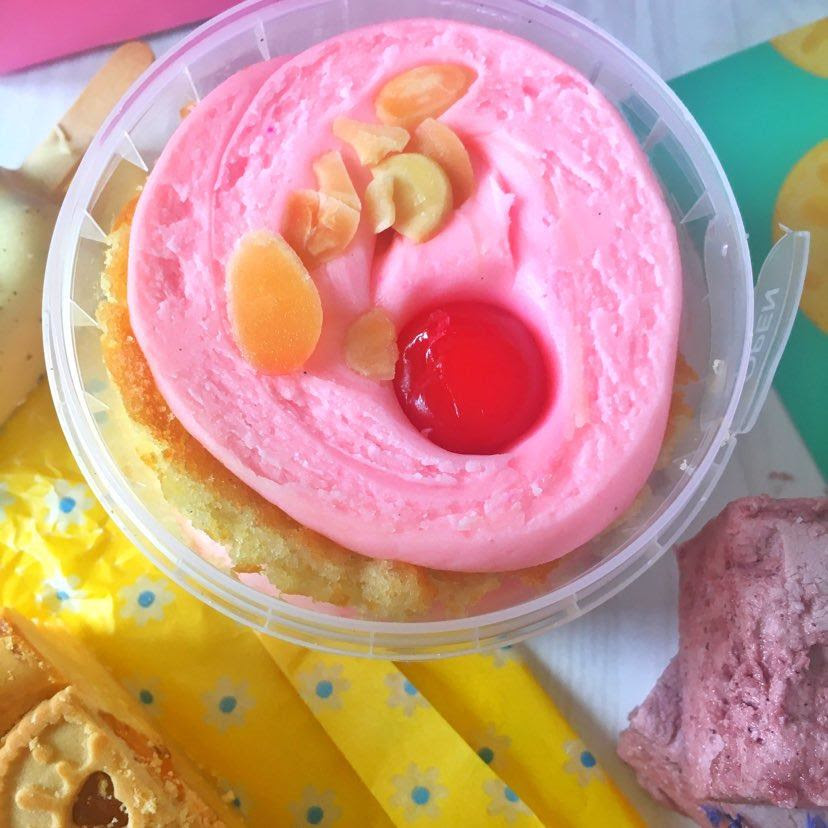 Mail Order Cake: A Guide To The Best Postal Treats (UK)