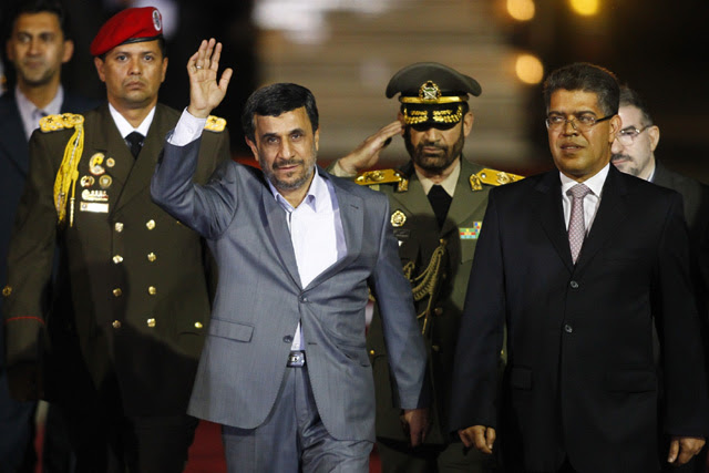 Ahmadinejad Kunjungi Venezuela