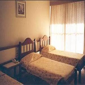 Garvey Park Hotel - Hotel