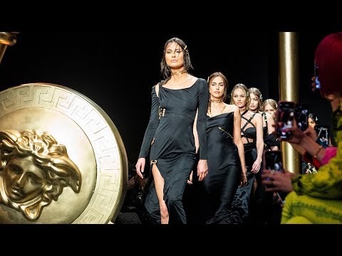 Versace Women's Fall-Winter 2019 Fashion Show