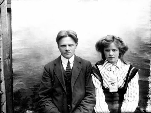 Ungt fólk, karl og kona, 1910-1920