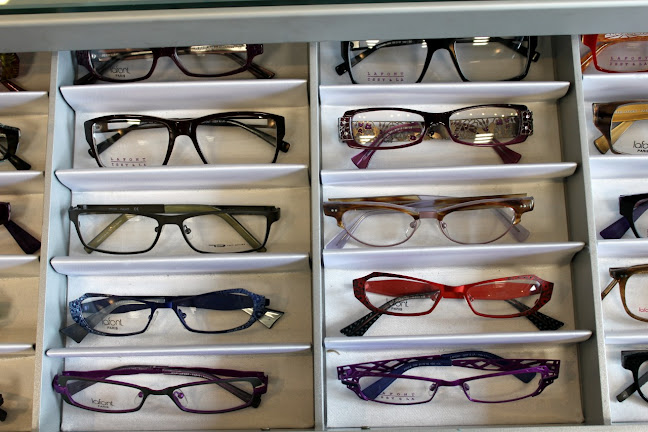 Comments and reviews of Otto Opticians
