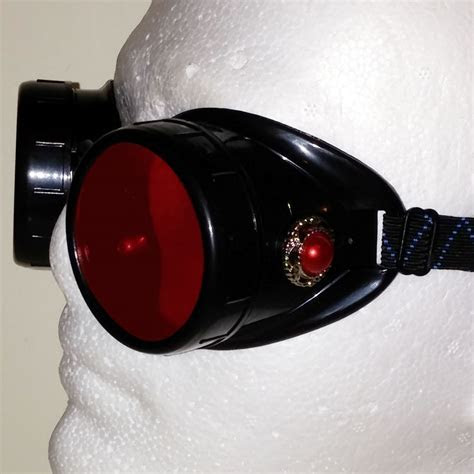 Red Steampunk Goggles Red Steampunk Goggles