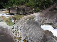 http://waterfallsofmalaysia.com/images/70belatan/tn/TNbelatan06.JPG
