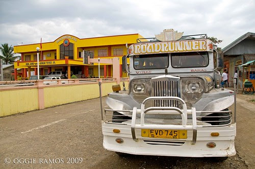 baras municipal hall and jeepney