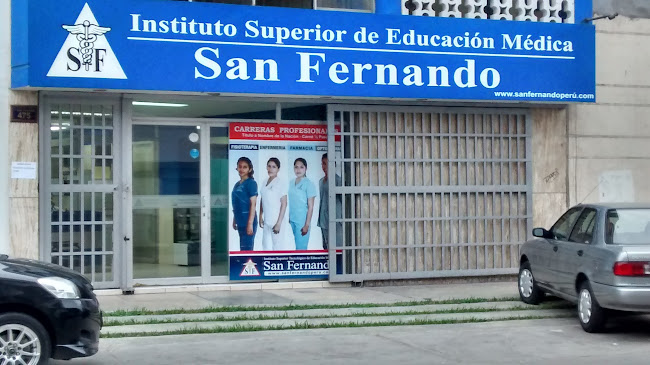 Instituto Superior de Educación Médica San Fernando - Médico