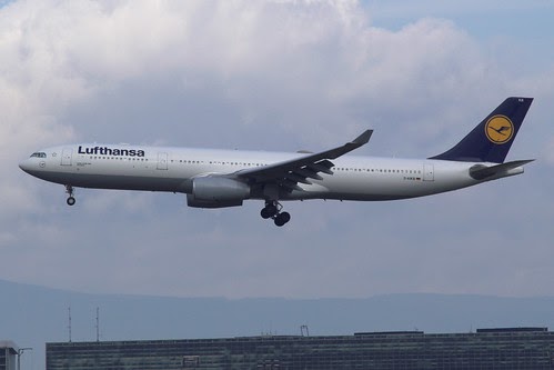 lh info: Lufthansa airbus 333 aircraft pictures