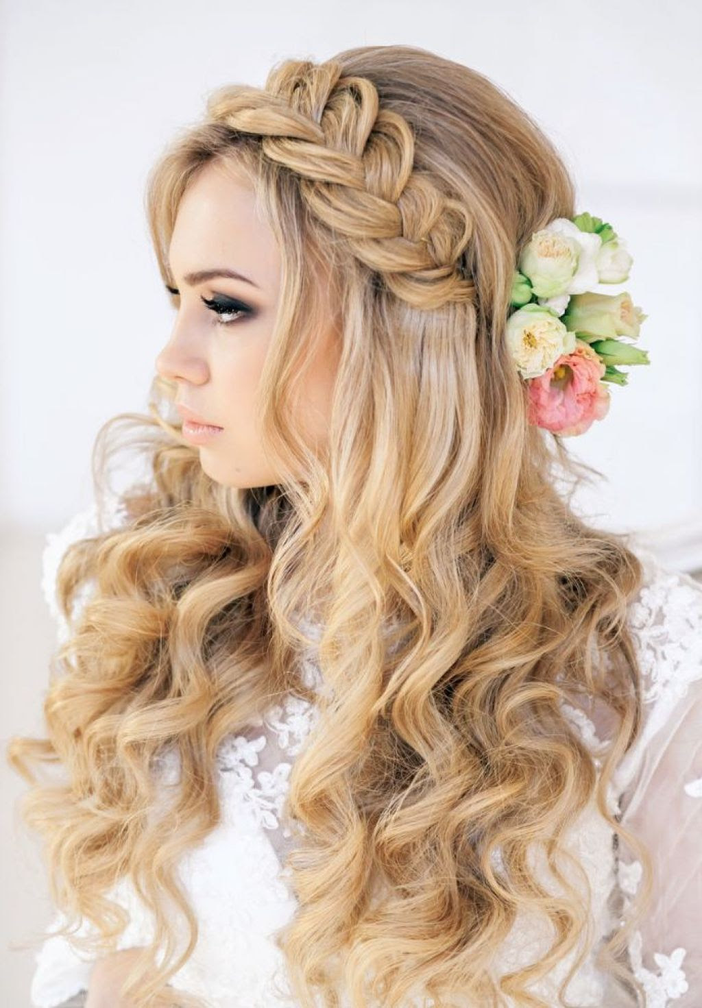 Long Blonde Hair Highlights Hairstyles 20 Gorgeous Prom