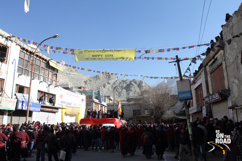 Huge crowd gathers at the Leh market to celebrate Losar
