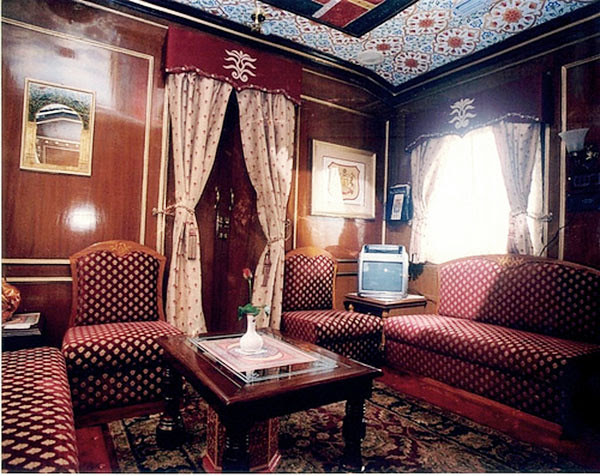 Palace on Wheels booking