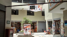 Galeria "El Mundo de los Libros"