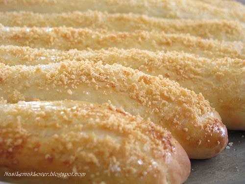 Parmesan cheese au Lait bread sticks