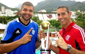 Olivinha e Neto taça basquete Liga das Américas Flamengo (Foto: Fábio Leme)