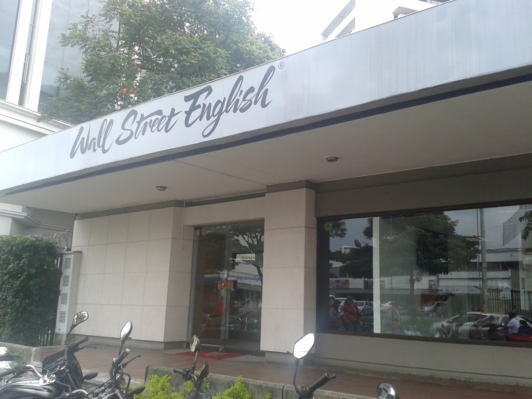 Wall Street English