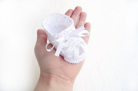 White Baby Sandles ,crochet baby summer shoes - Sissta