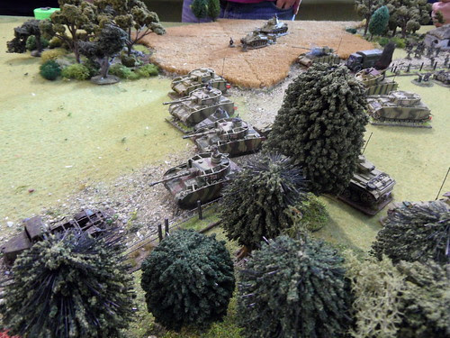 Mass German armour funneled into gap.JPG