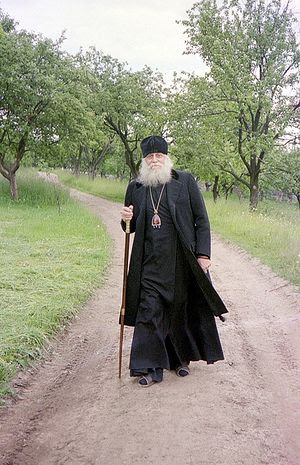 Bishop Basil (Rodzyanko) in Pochaev. Photo by the author
