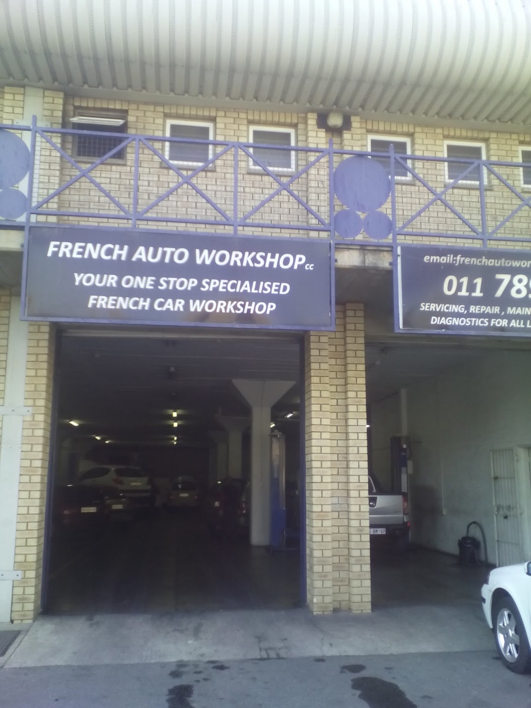 French Auto Workshop CC