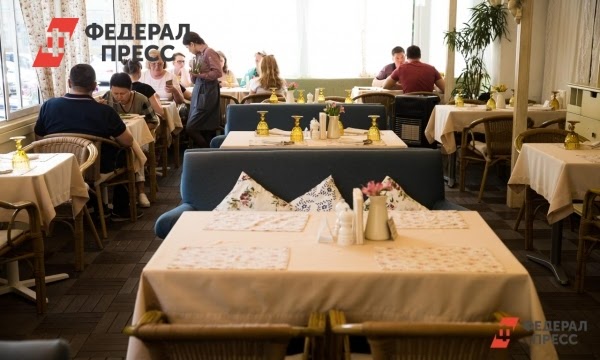 В Югре планируют продлить работу ресторанов и открыть выставки | Ханты-Мансийский автономный округ