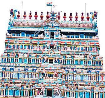 கோயில் கோபுரத்தில் கொடி கோயில் கோபுரத்தில் கொடி
