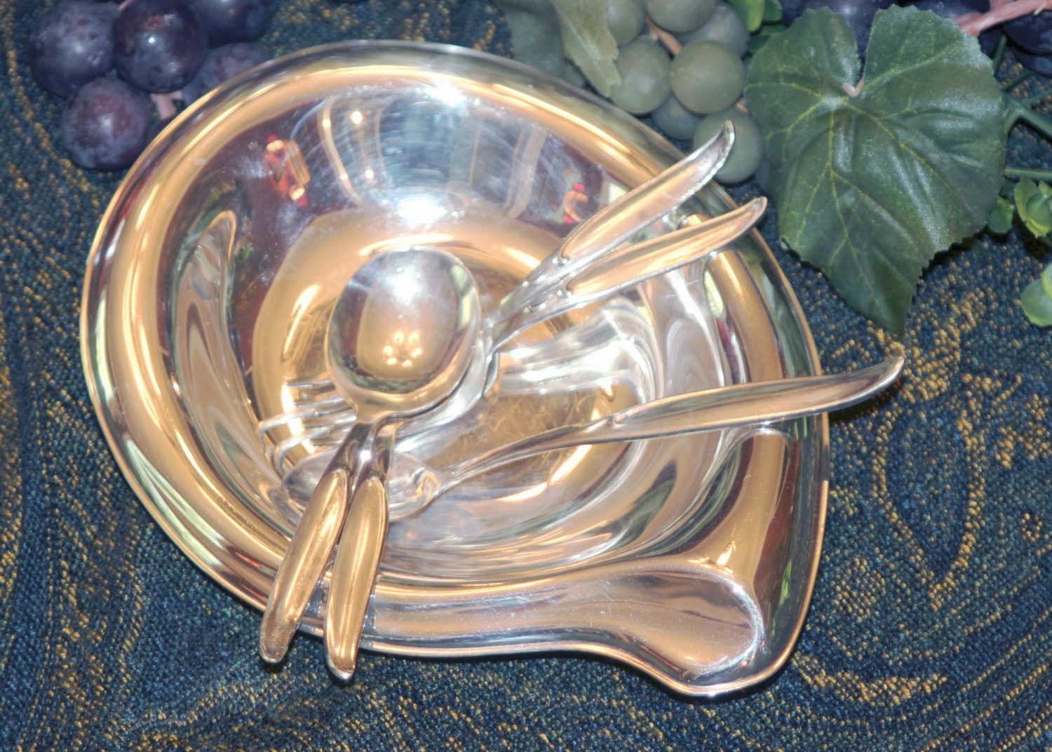 Popular items for rogers flatware on Etsy