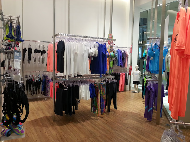 Track&Field - Loja de roupa