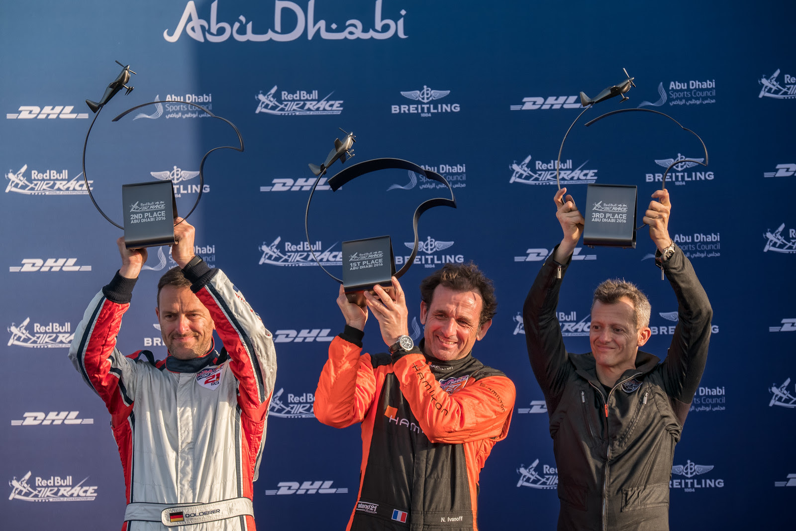 2016 RED BULL AIR RACES - ABU DHABI