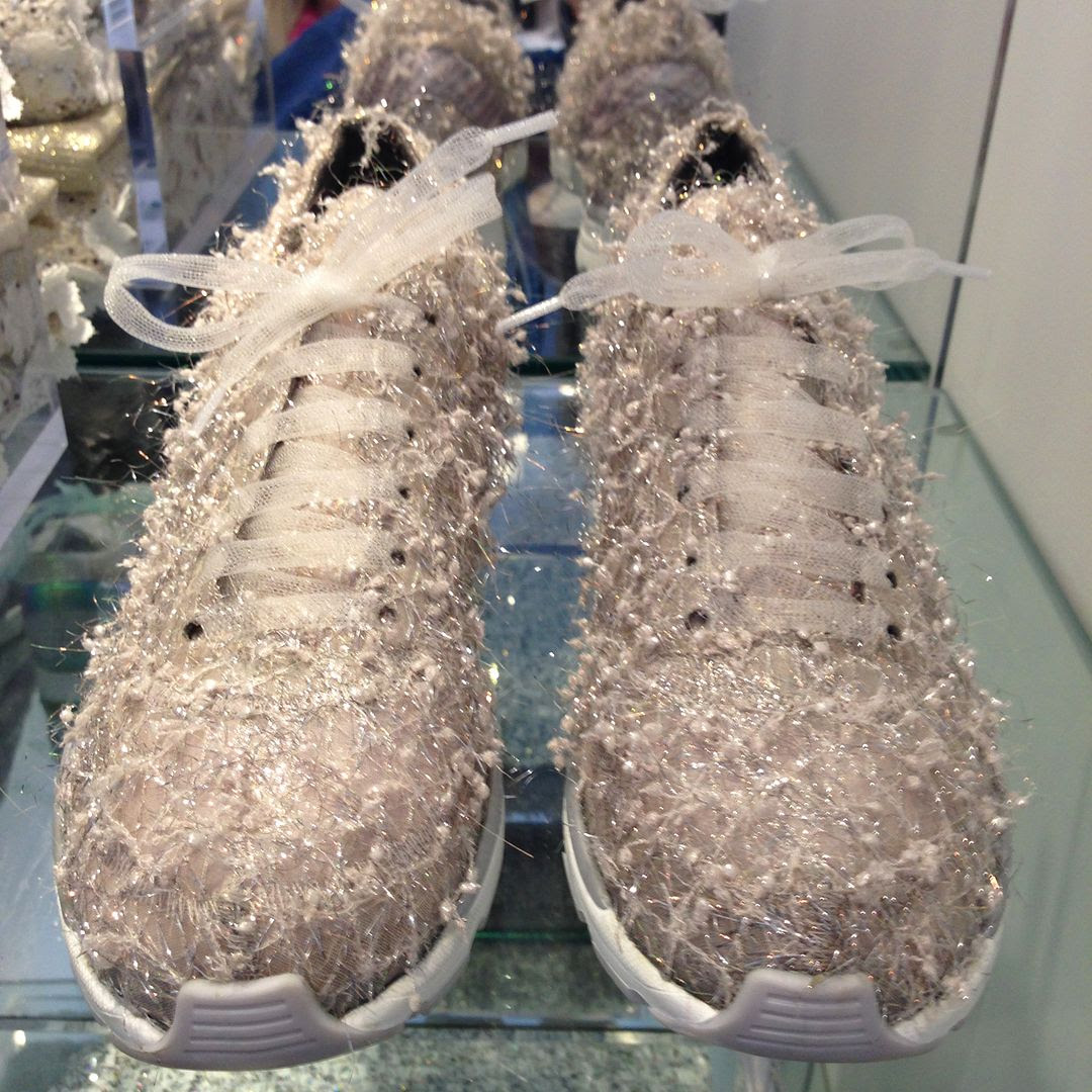  photo chanel-couture-sneakers_zpsd2e1a4d7.jpg
