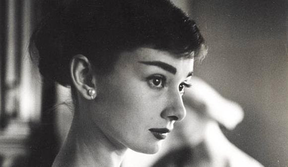 13 ΣÏ
μβοÏ
λÎÏ Î³Î¹Î± μια καλÏÏεÏη ζÏή αÏâ Ïην Audrey Hepburn
