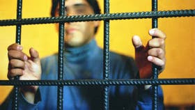 Las condiciones deterioradas de las prisiones pueden inhibir la rehabilitación, influyendo en la reincidencia, dice la investigación