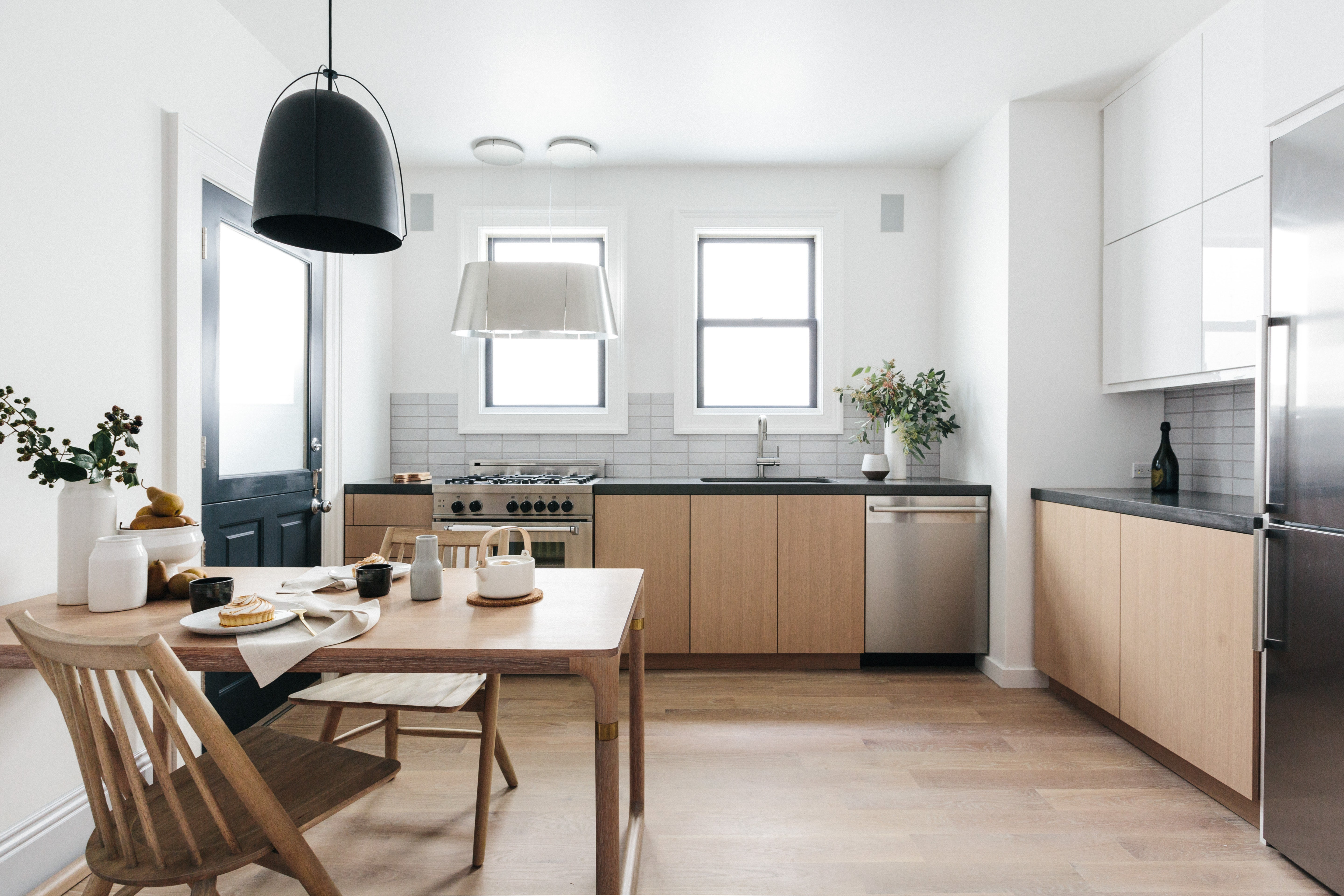 How to Design a Minimalist Home That Still Feels Welcoming ...