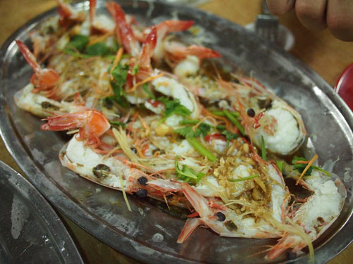 steamed prawns, they were alive moments ago steamed prawns, they were alive moments ago