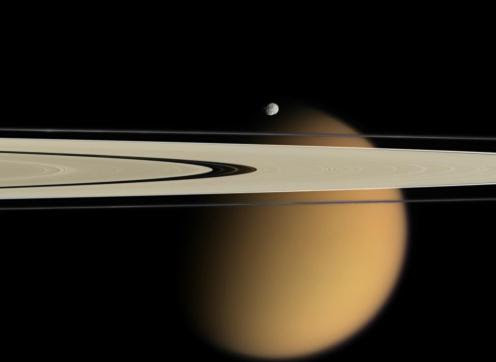 titan-mas-alla-de-los-anillos_1_579886