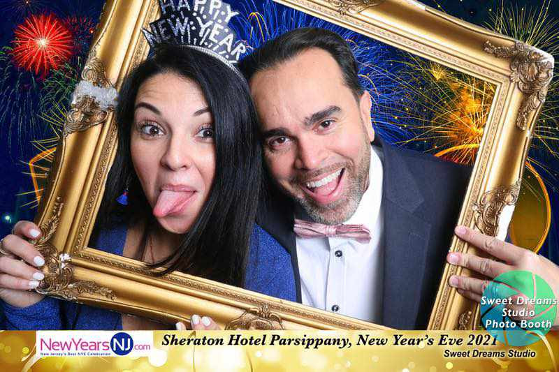photo booth rental New Years Eve party 2021 entertainment NJ Marriott Sheraton Hotel Parsippany