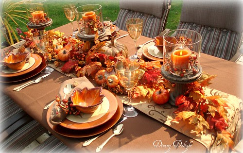 Dining Delight: Backyard Fall Luncheon