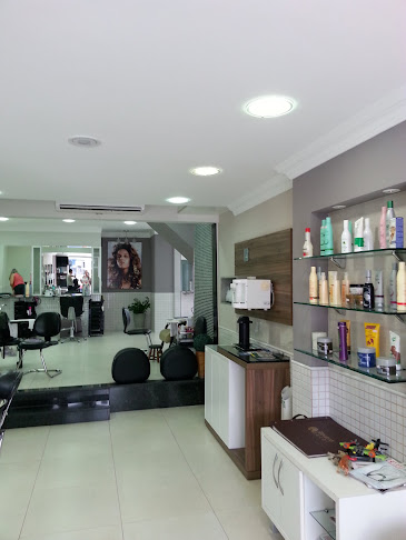 FACES - Salão de Beleza e Barbearia - Vila Velha
