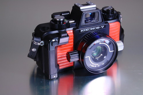 Nikonos V - 35mm Nikkor