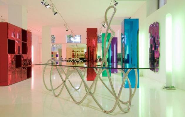 Modern Table by Jacopo Foggini Modern Table by Jacopo Foggini